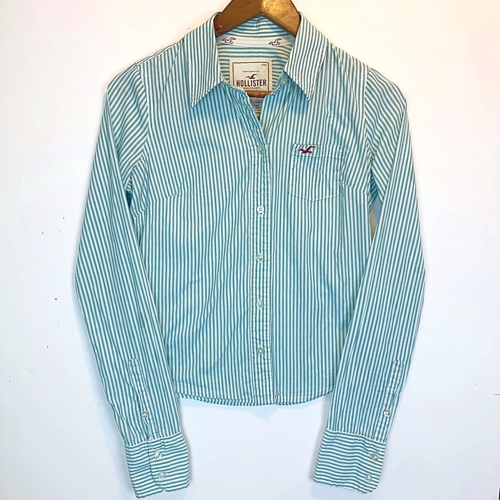 3/$25 Hollister Green & White Stripe Button Blouse - Picture 3 of 10